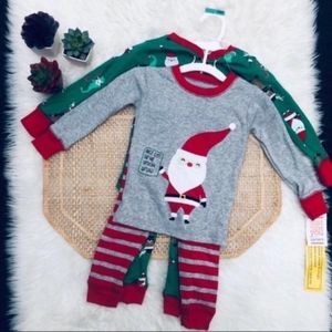 Christmas Santa Holiday Two 2 PC Set